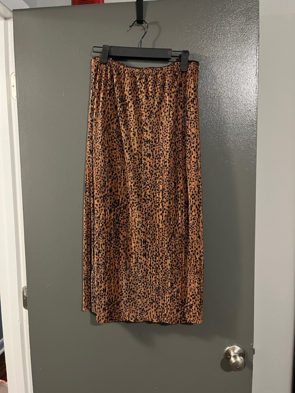 Maeve Anthropologie Pleated Brown Midi Skirt with Speckled Print